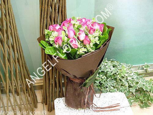 Magenta Rush - Hand bouquet