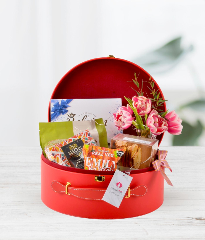 Sweet Combo Gift-3 (With Fresh Flower)