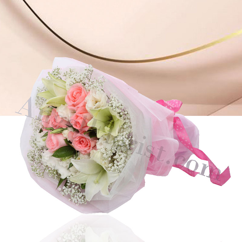 Flower Bouquet: Nostalgic Love