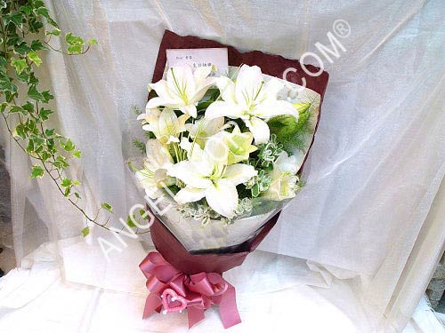 Flower Bouquet: In the morning