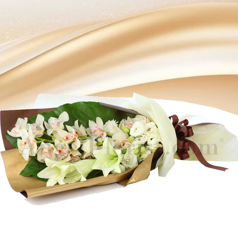 Hand Bouquet: Purity Feeling