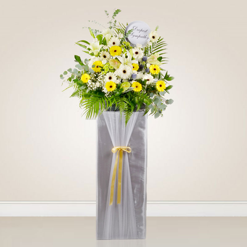 Condolence Flowers: Peace and Comfort