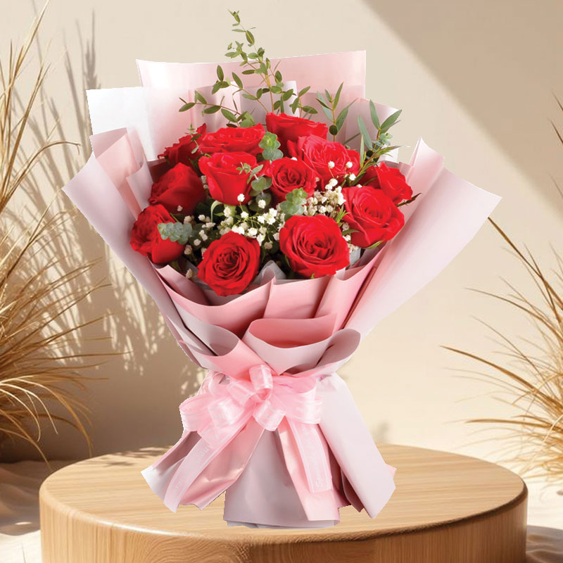 Hand Bouquet: Hugs And Love