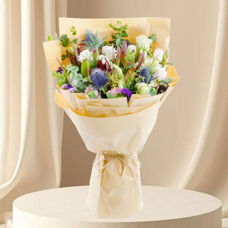 Flower Hand Bouquet: Simply Delightful