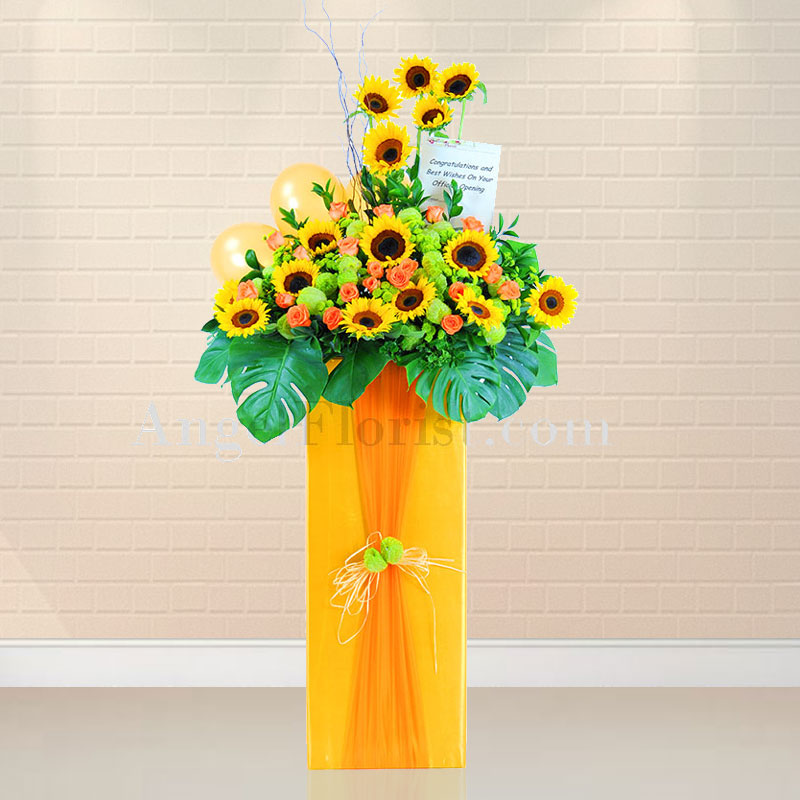 Opening Flowers Stand: Amazing