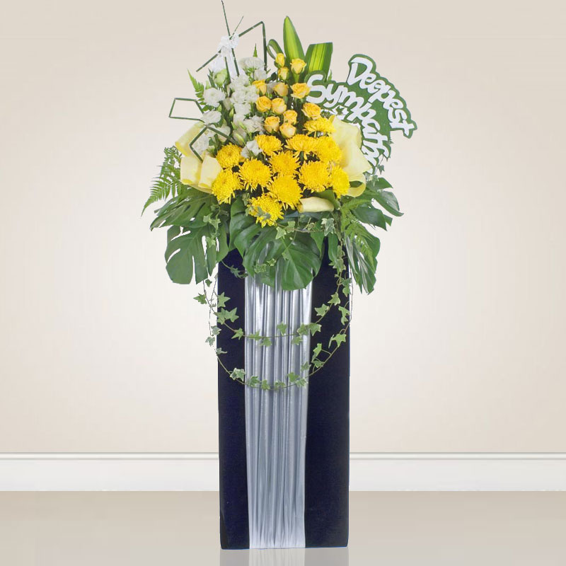 Condolence Wreath: Remembrance