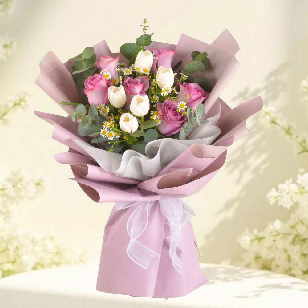 Hand Bouquet: Violet Mist