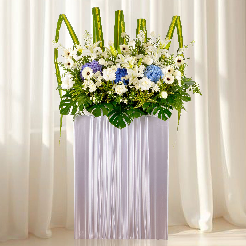 Condolence Flowers: Loving Sympathy