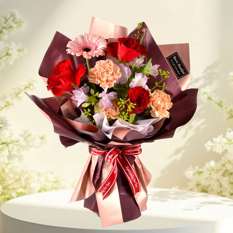 Birthday Bouquet: Chic Blossom